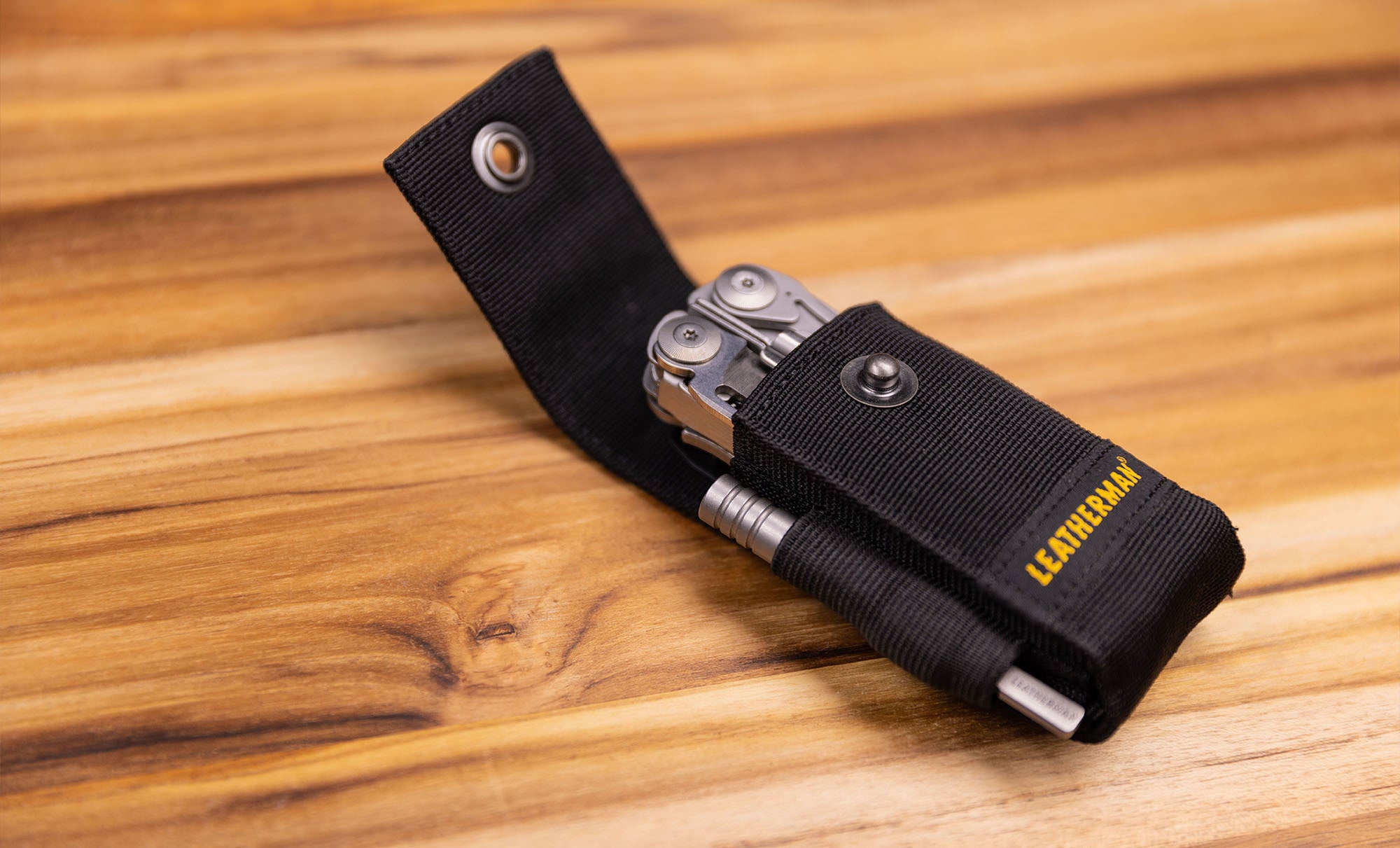 Leatherman Black Nylon Sheath w/ Pockets - Image 4